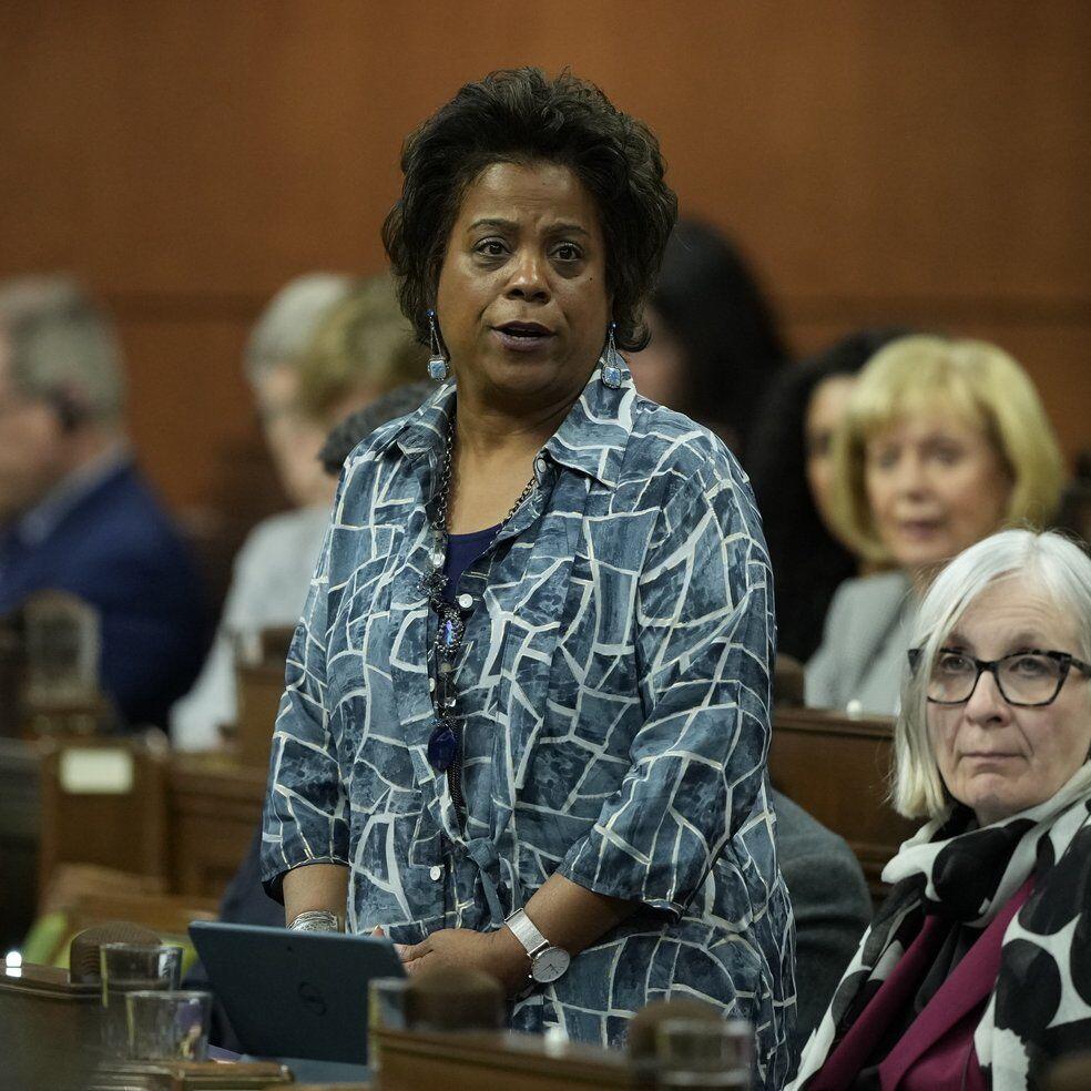 Ottawa hasn't approached Alberta, Sask., about pharmacare since election: ministers